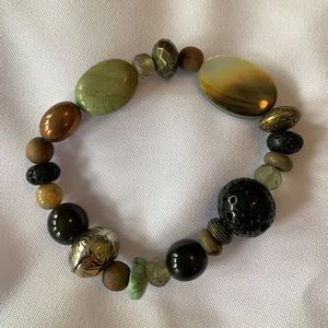Stretch Bracelet with multiple Beads & Stones